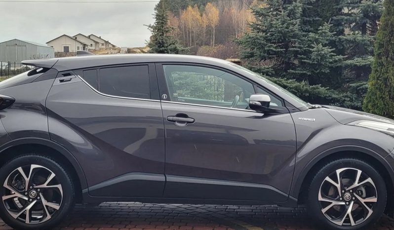 
								2021 Toyota C-HR 1.8 Hybrid Team Deutschland full									