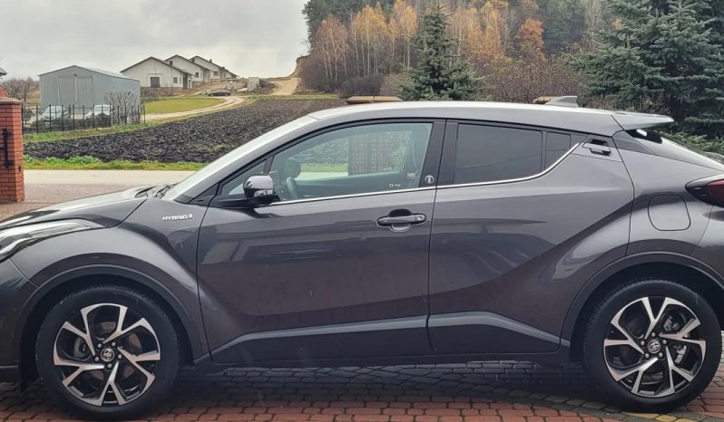 
								2021 Toyota C-HR 1.8 Hybrid Team Deutschland full									