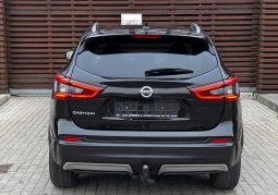 
										2020 Nissan Qashqai 1.3 DIG-T TEKNA full									