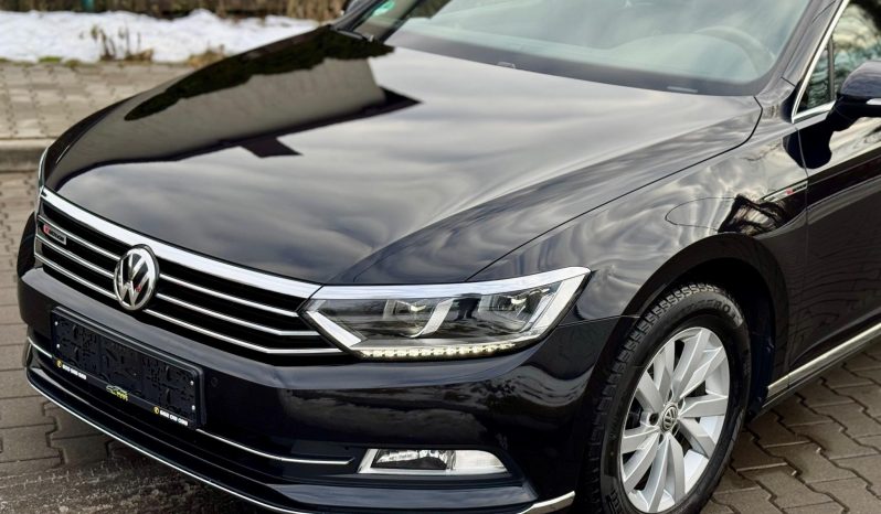 
								2018 Volkswagen Passat Variant 2.0 TDI SCR 4Motion full									