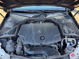 
										2016 Mercedes-Benz C-Class 200 d T 9G-TRONIC Edition full									