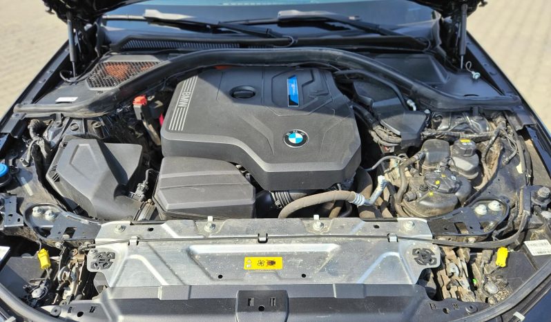 
								2020 BMW G20 330e M Performance full									