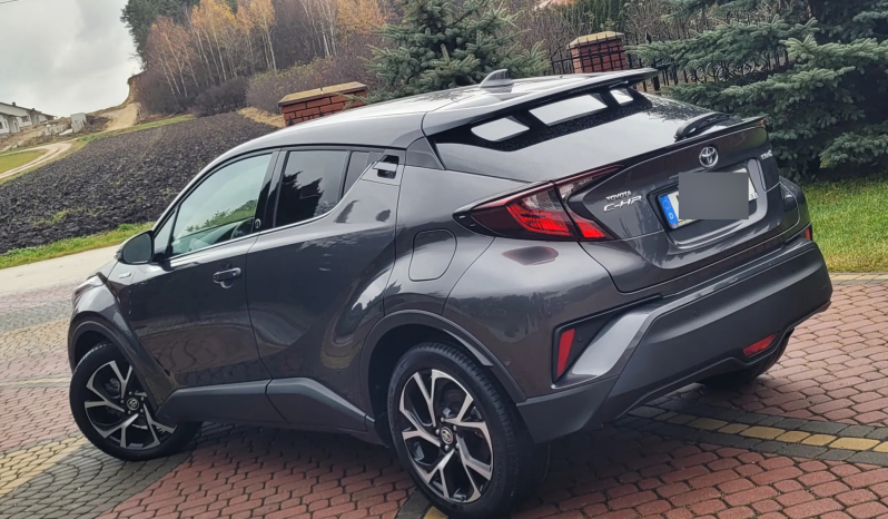 
								2021 Toyota C-HR 1.8 Hybrid Team Deutschland full									